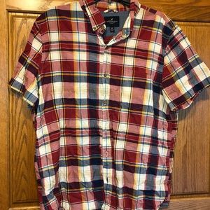 Men’s AE button up t shirt
